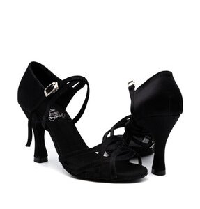 CRISTINA noir 7.5